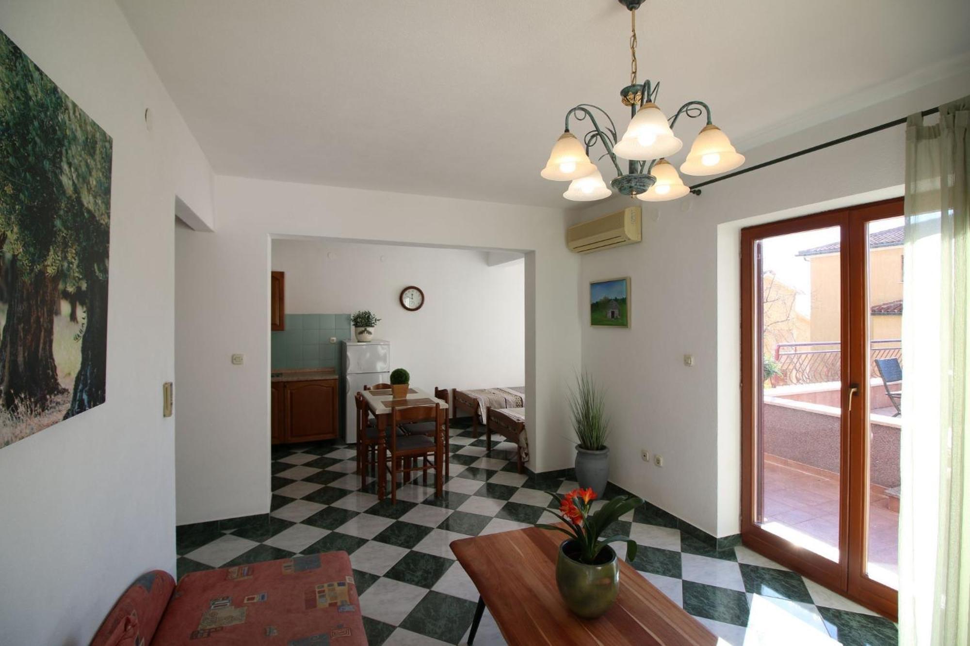 Apartments With A Parking Space Rabac, Labin - 7429 Bilik gambar